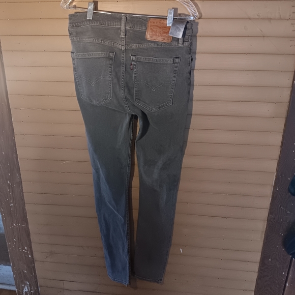 Levi’s - Picture 3 of 11